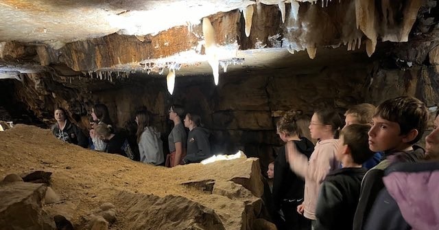6th Grade Visits Ohio Caverns