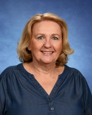 Mrs. Julie Sommer 